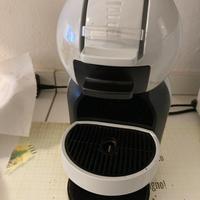 Macchina caffè espresso nescafe’