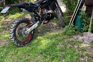 Husqvarna WR 250  2t enduro