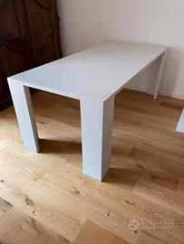 Tavolo design Meridiani