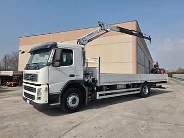 Volvo FM9 260 Cv Cassone fisso e gru Bonfiglioli