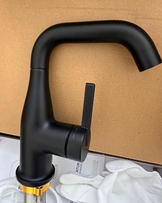 Rubinetto bagno nero girevole 360’