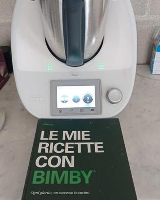 Bimby TM5 con Ricettario