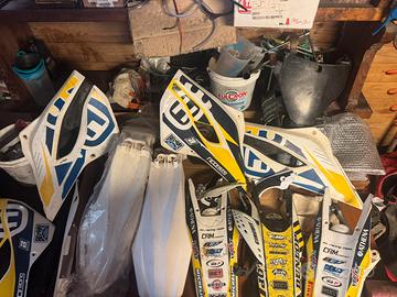 Plastiche complete husqvarna