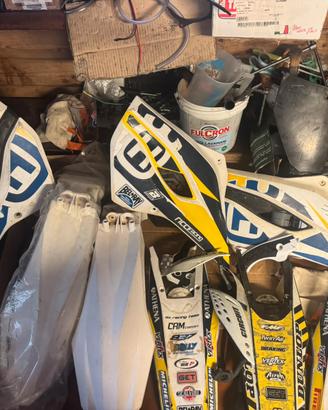 Plastiche complete husqvarna