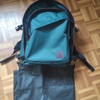 Zaino Invicta Verde con inserti in pelle marroni