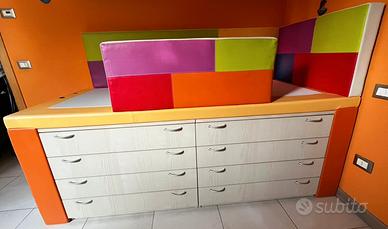 Letto singolo con cassettiere