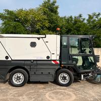 2018 - SPAZZATRICE STRADALE SCHMIDT SWINGO 200+