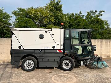 2018 - SPAZZATRICE STRADALE SCHMIDT SWINGO 200+