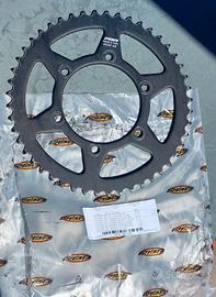 Corona 48 denti Triumph Trident 660, 675, 765, 900