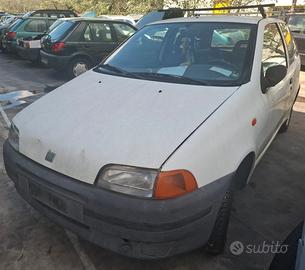 FIAT PUNTO per ricambi usati