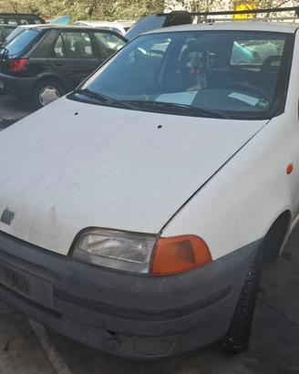 FIAT PUNTO per ricambi usati