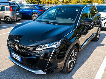 Peugeot 3008 BlueHDI  130cv