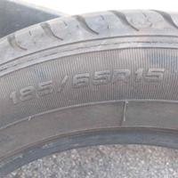 Due Gomme auto 185/65/r15 t88