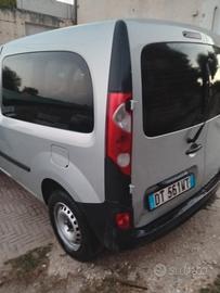 renault kangoo autocarro