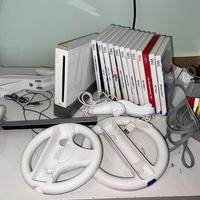 Ninentendo Wii Bianca + 12 Giochi + Accessori