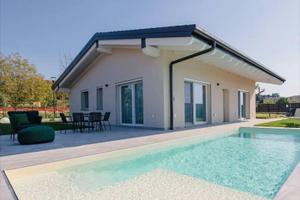 Villa di 145 m² con 5 locali e box auto doppio a D