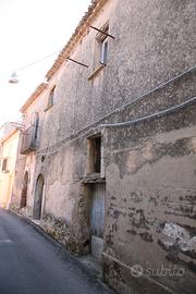 Casa da restaurare Ricadi