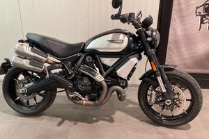 Ducati Scrambler 1100 DARK PRO