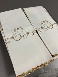 Completo letto + 4 federe Lavorazione a mano