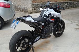 Ktm Duke 790