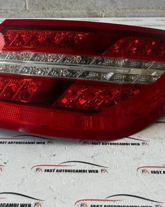 Fanalino posteriore DX Mercedes Classe E Coupé C20