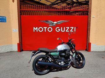 Moto Guzzi v7 centenario