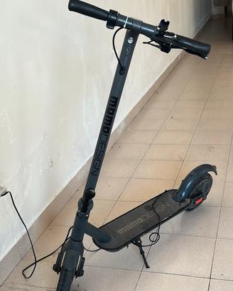 Minopattino elettrico momo design