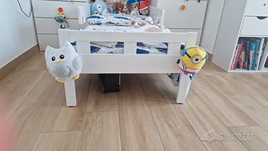 mobili cameretta ikea