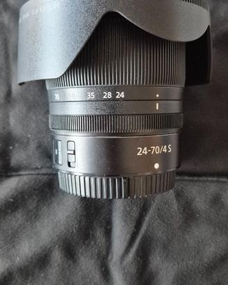 Nikon Z 24-70 f/4 S