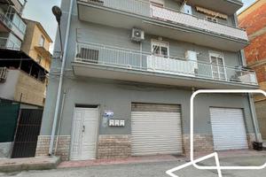 Appartamento + Magazzino