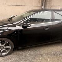 Volvo V40 D3 Ocean Race