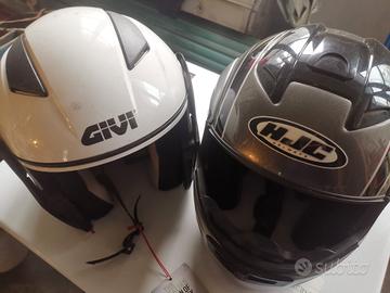2 caschi moto