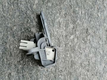 Blocco porta lavastoviglie Whirlpool WIC 3B19