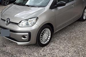 Volkswagen up 1.0 75cv 55kw