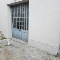 Magazzino/garage /fondo commerciale