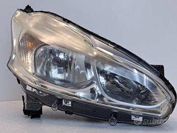 FARO ANTERIORE DESTRO PEUGEOT 208 Serie 9802221380