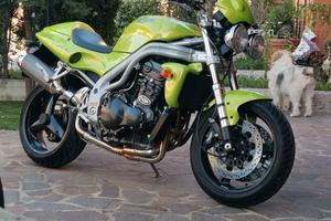 triumph speed triple 955i del 1999 