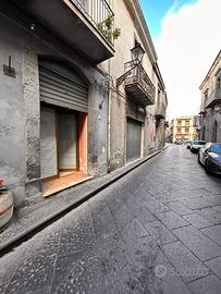 Bottega centralissima Via Umberto