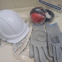 KIT DA LAVORO CASCO OMOLOGATO CUFFIE GUANTI