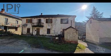 Casale rustico Independente con giardino