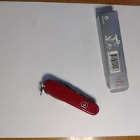 Coltellino svizzero multifunzione