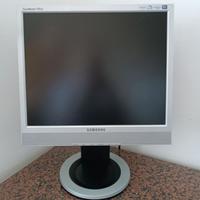 Monitor Samsung 710TM S