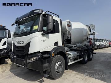 Iveco T-Way trakker betoniera 3 assi nuova 6x4