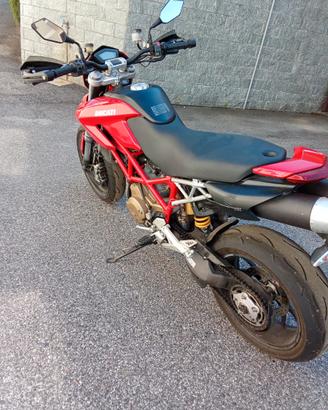 DUCATI HYPERMOTARD 1100