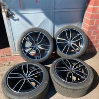 Cerchioni Mercedes-AMG in Lega 22"
