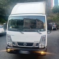 Nissan NT400