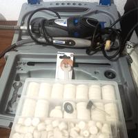 Dremel completo di accessori e utensile rotativo