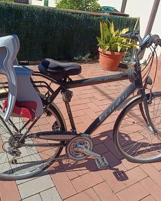 bicicletta con seggiolino 