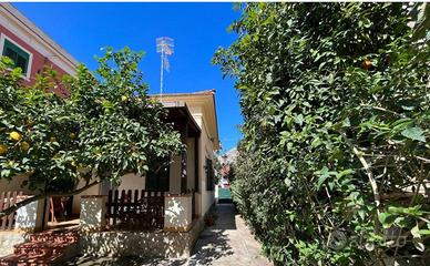 Villetta villino villa 2 passi dal mare mondello