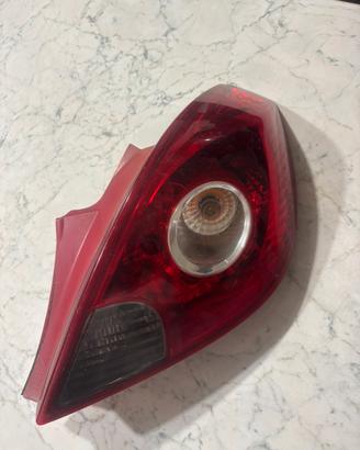 Fanale Opel Corsa D